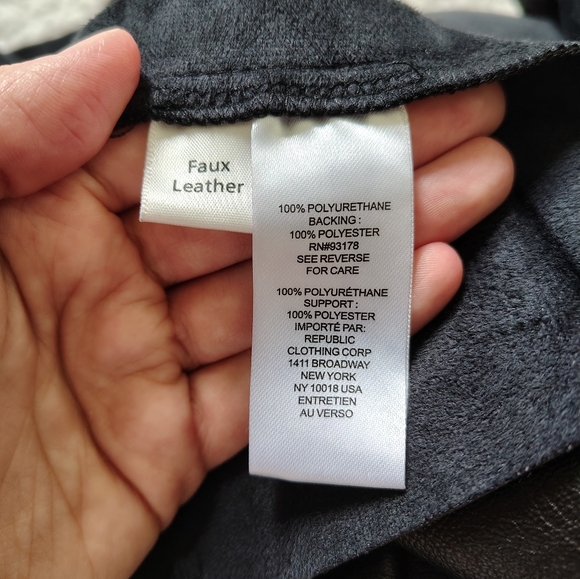 *NWOT* Truth by Republic Women's Size 10 Black Faux Leather Pleated Skirt - Picture 11 of 12